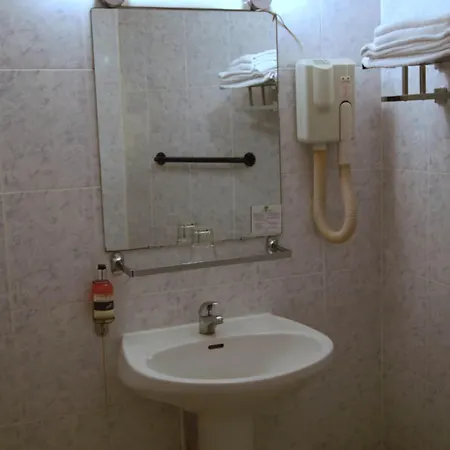 Apollo Opera 3* 巴黎