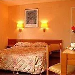 Apollo Opera Hotel 3*