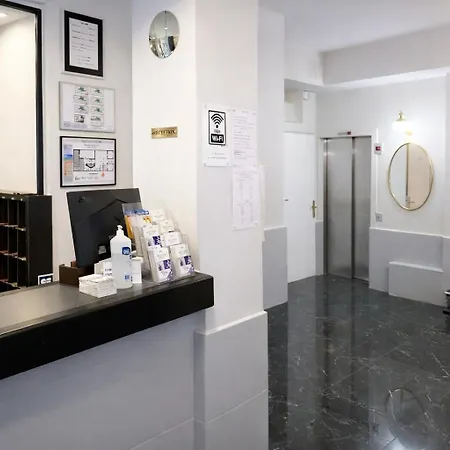 Hotel Apollo Opéra 3*