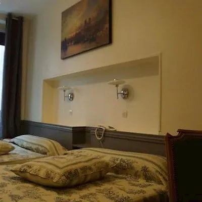 Hotell Apollo Opera 3*