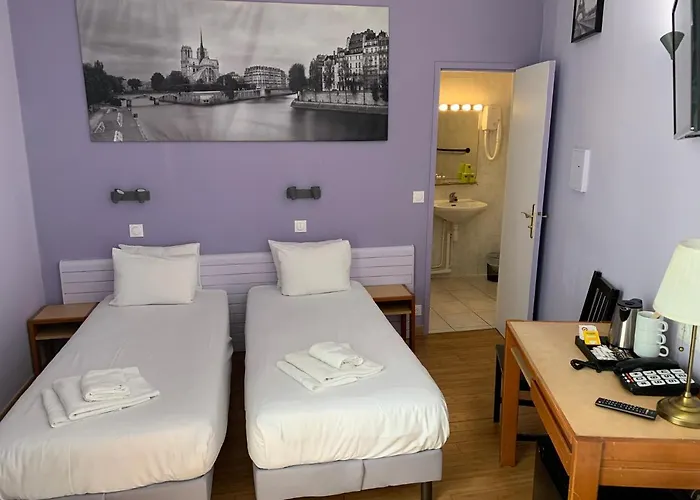 Apollo Opera Hotel 3*