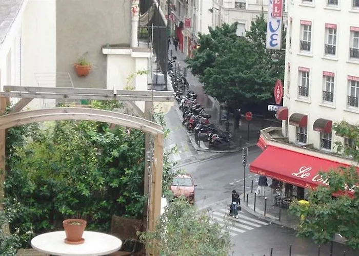 Hotel Apollo Opéra Parigi