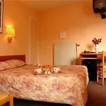 Apollo Opera 3*