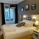 Apollo Opera Hotel 3*