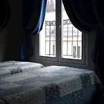 Hotel Apollo Opera Paris