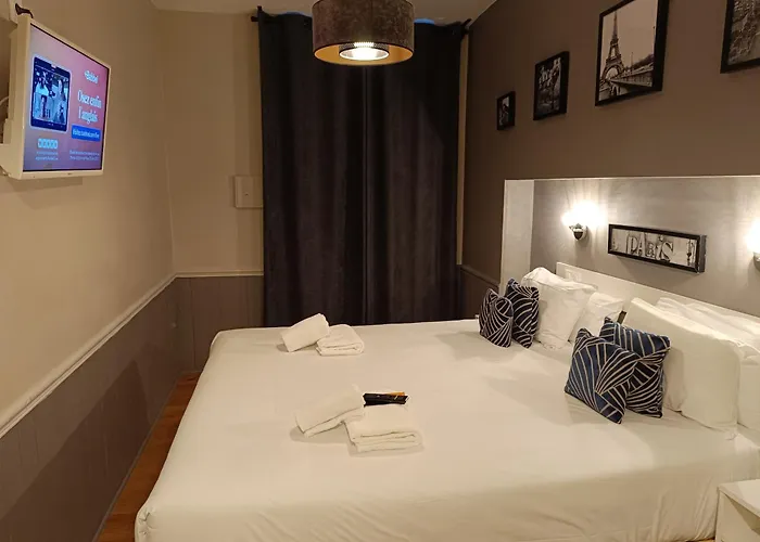 Apollo Opera Отель