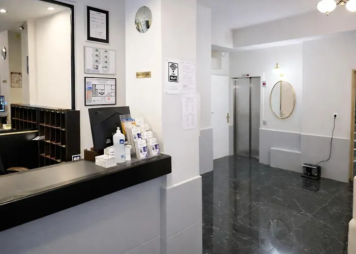 Ξενοδοχείο Apollo Opera 3*